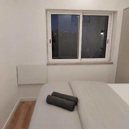 Πανσιόν Lisbon South Bay Αλμάδα