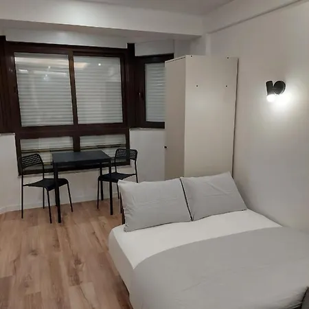 Lisbon South Bay Πανσιόν Αλμάδα