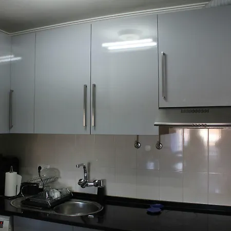 Πανσιόν Lisbon South Bay Αλμάδα